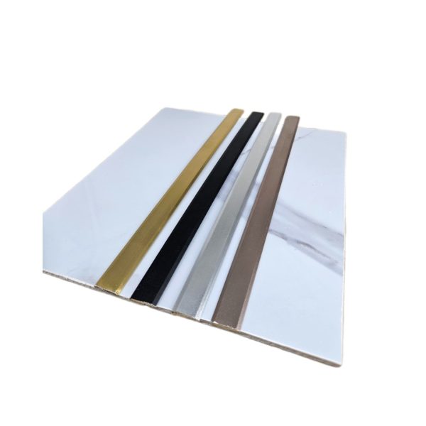 PVC falpanel   Takaróprofil